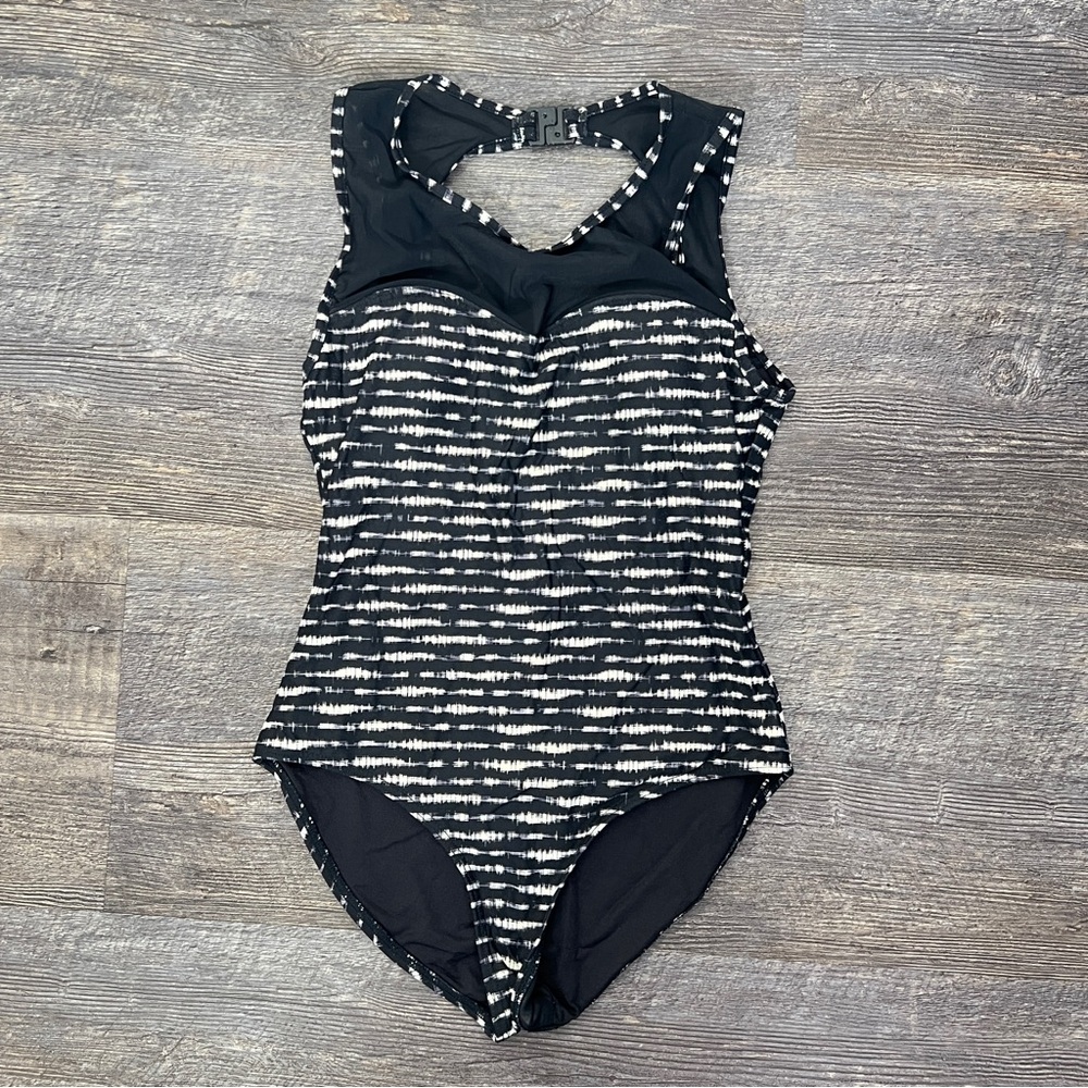 Nip Tuck Swim black and tan one piece swimsuit with mesh accent size 4 B150